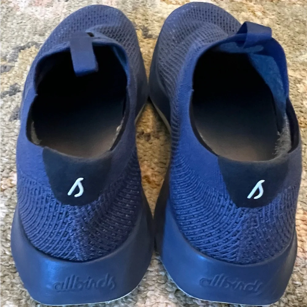 Allbirds women’s size 10.5 Navy Slip-On mesh Sneakers‎ Athleisure Comfort